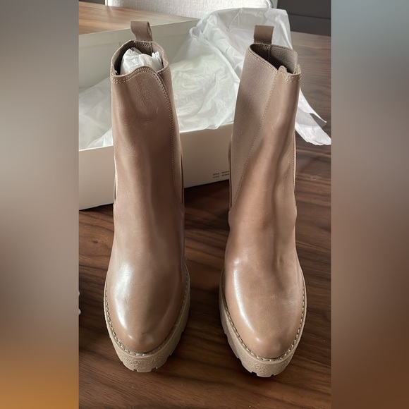 NWT Tan Booties - Picture 8 of 9